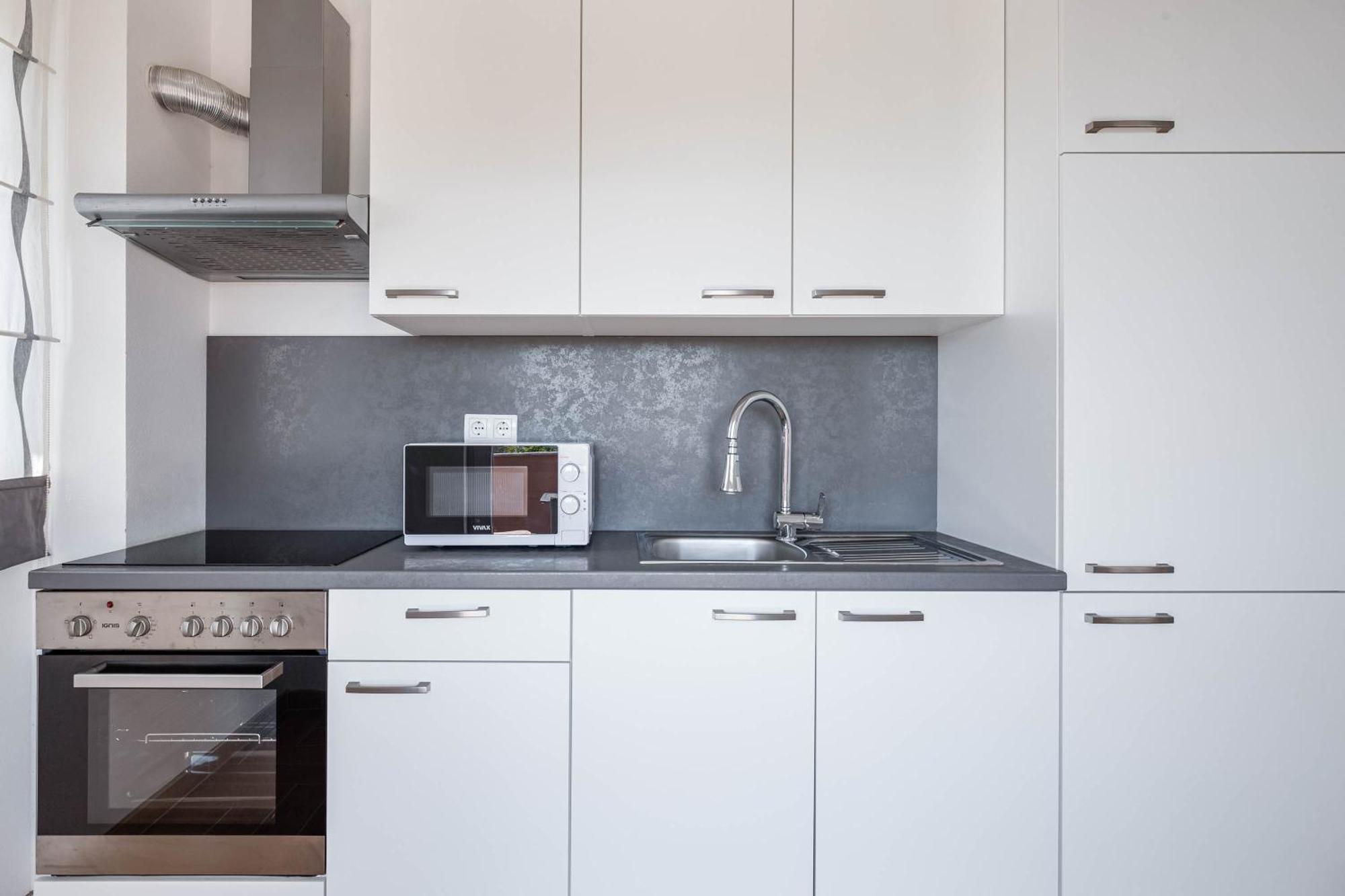 Apartmani Pocrnic Pakoštane Eksteriør billede